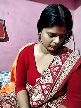 Snapshot of Hot_Pakhi chatting on 12/13/24, 03:11 Hot Pakhi online show from 12/13/24, 03:11