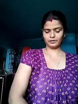 Snapshot of Hot_Pakhi chatting on 01/02/25, 07:33 Hot Pakhi online show from 01/02/25, 07:33