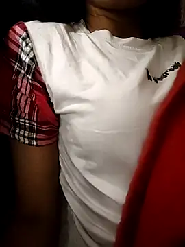 Snapshot of Hot_Goldengirl chatting on 03/09/25, 08:31 Hot Goldengirl online show from 03/09/25, 08:31