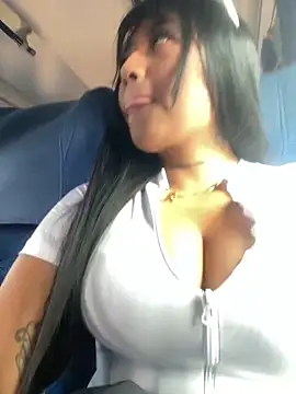 Snapshot of luisa16xxx chatting on 12/11/24, 07:14 luisa16xxx online show from 12/11/24, 07:14