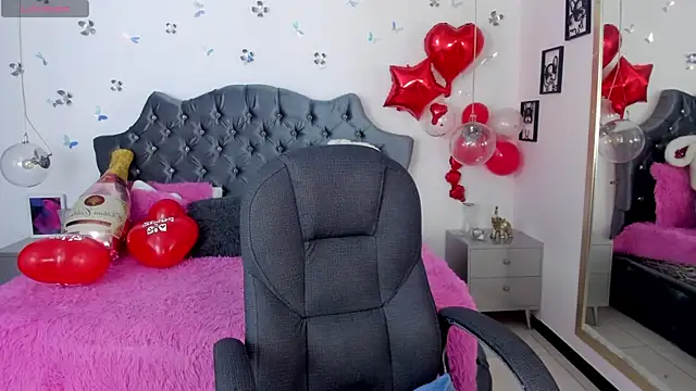  Antonnela  online show from 02/18/25, 01:22