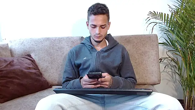 Jeffstyle18 online show from 10/21/25, 07:03