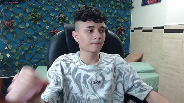 Waturox online show from 02/20/25, 07:30