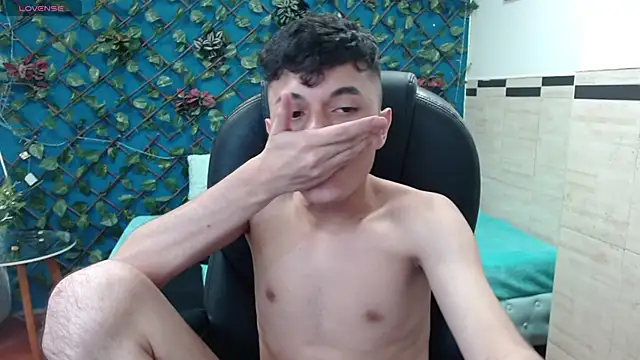 Waturox online show from 03/11/25, 10:09