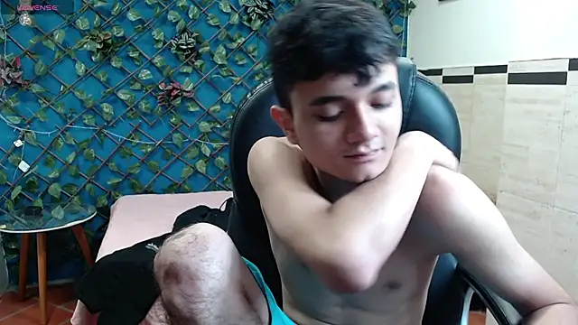 Waturox online show from 11/11/25, 07:14