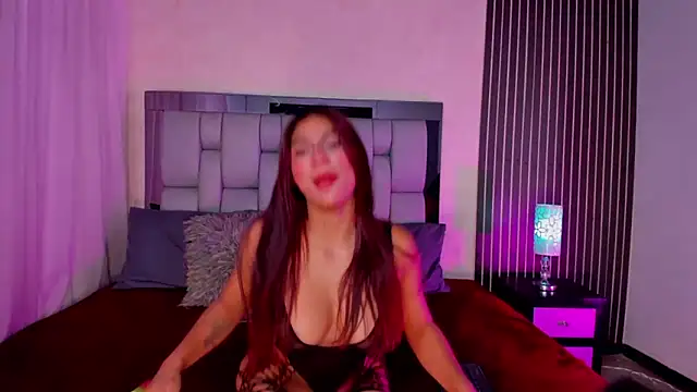 sophiieTaylor1 online show from 09/10/25, 04:12