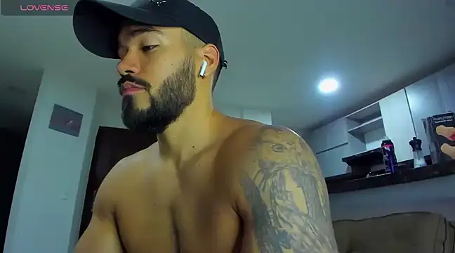 Alexander Martines online show from 02/17/25, 05:25