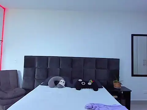 Alexander Martines online show from 11/26/25, 09:16