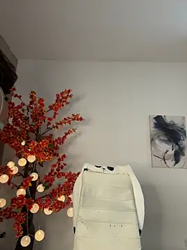 VictoriaHiill online show from 05/20/26, 06:14