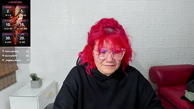 Snapshot of Salomeediaz_ chatting on 01/15/25, 12:19 Salomeediaz online show from 01/15/25, 12:19