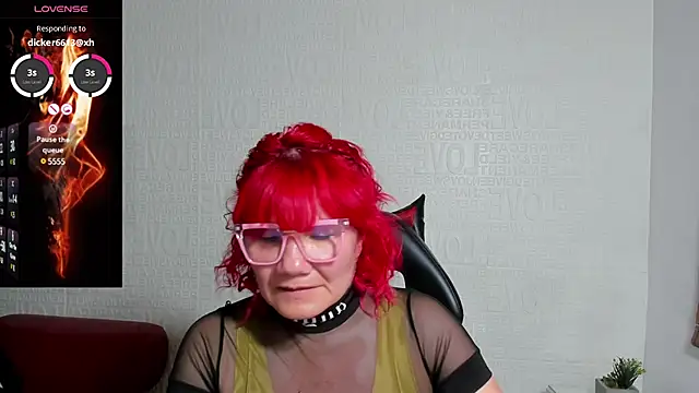 Snapshot of Salomeediaz_ chatting on 01/16/25, 09:08 Salomeediaz online show from 01/16/25, 09:08
