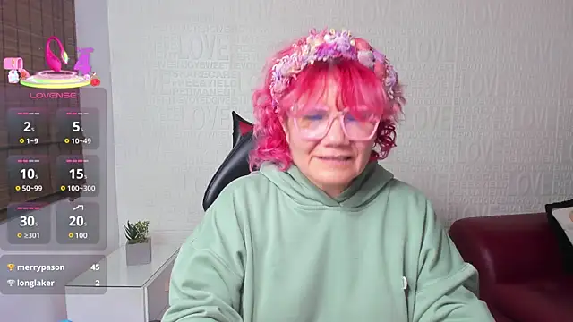Snapshot of Salomeediaz_ chatting on 03/22/25, 02:48 Salomeediaz online show from 03/22/25, 02:48