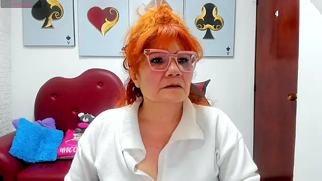 Snapshot of Salomeediaz_ chatting on 02/03/26, 09:09 Salomeediaz online show from 02/03/26, 09:09