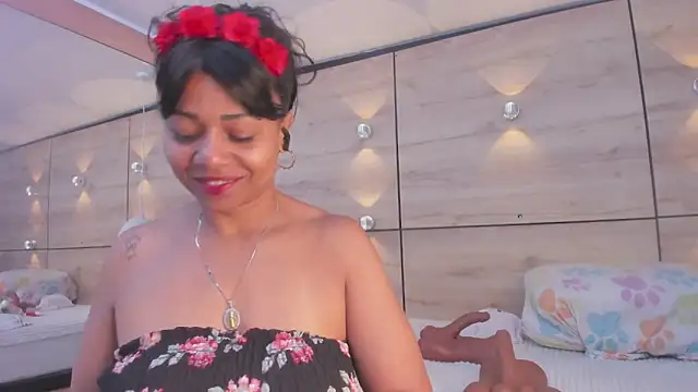 martina touss online show from 11/29/25, 01:36