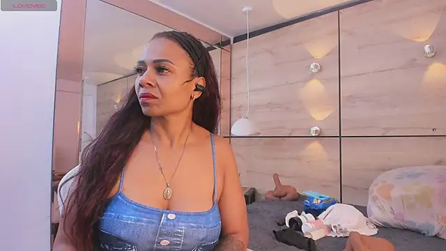 martina touss online show from 03/27/26, 12:27