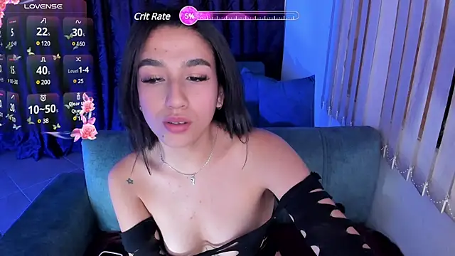 Snapshot of SaraaMills chatting on 02/04/25, 10:34 SaraaMills online show from 02/04/25, 10:34