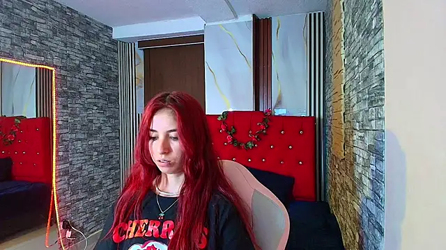 mildre303av online show from 11/20/25, 07:35