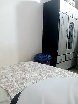 Snapshot of Isabel23zr chatting on 01/14/25, 03:47 Isabel23zr online show from 01/14/25, 03:47