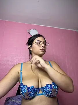 karol 9 online show from 03/23/25, 03:10