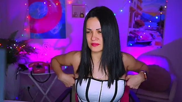 Snapshot of KarolinaRobinson chatting on 12/26/24, 12:16 KarolinaRobinson online show from 12/26/24, 12:16