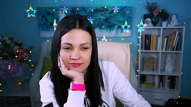 Snapshot of KarolinaRobinson chatting on 02/07/25, 04:56 KarolinaRobinson online show from 02/07/25, 04:56