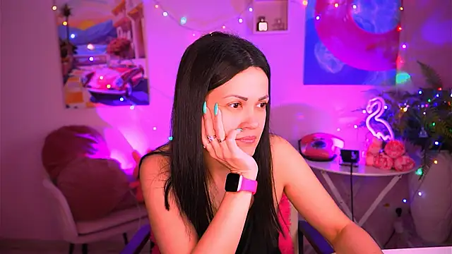 Snapshot of KarolinaRobinson chatting on 02/18/25, 12:06 KarolinaRobinson online show from 02/18/25, 12:06