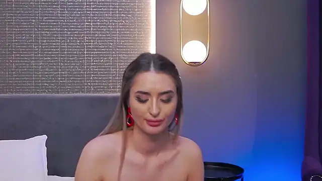 LoraDevine online show from 01/19/25, 12:28