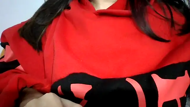 Snapshot of Layla_squirt88 chatting on 02/21/26, 05:58 Layla squirt88 online show from 02/21/26, 05:58