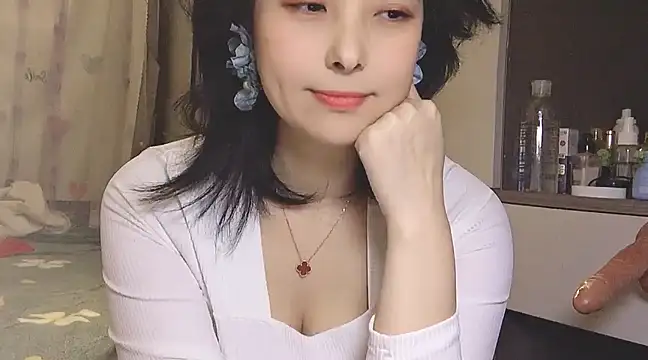 Hanicarrot online show from 01/16/25, 04:28