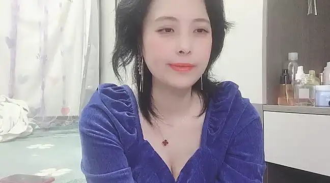 Hanicarrot online show from 01/24/25, 05:53