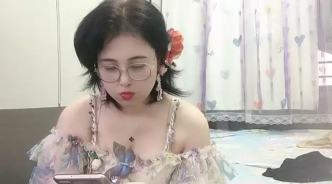 Hanicarrot online show from 02/11/25, 08:48