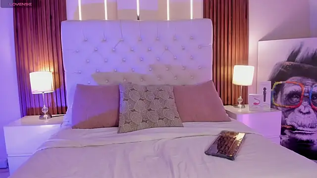 vega roux online show from 11/22/25, 07:29