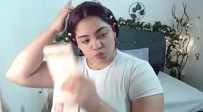 KathyGonzalez online show from 12/17/24, 11:39