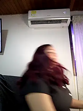 KathyGonzalez online show from 01/01/25, 04:18