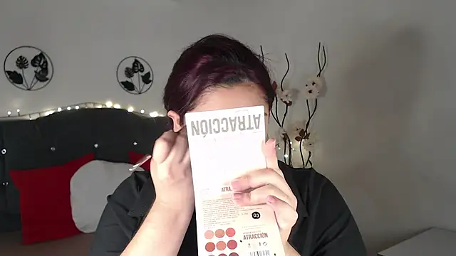 KathyGonzalez online show from 01/14/25, 11:20