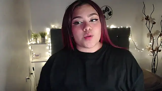 KathyGonzalez online show from 01/24/25, 05:21