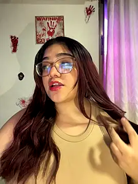 KathyGonzalez online show from 10/17/25, 11:35