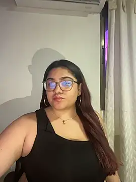 KathyGonzalez online show from 11/21/25, 11:09