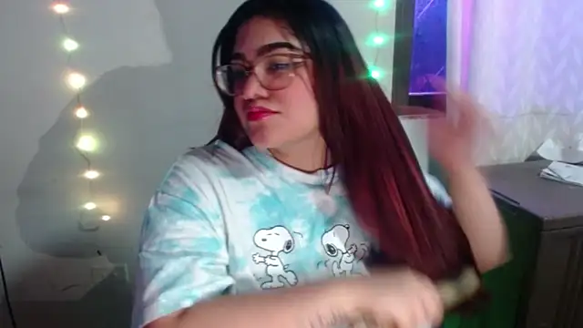 KathyGonzalez online show from 11/28/25, 04:53