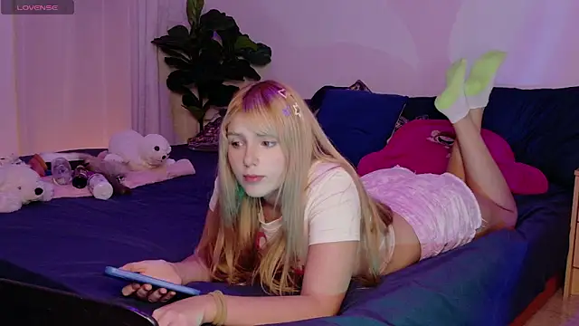 AlinaCarter online show from 05/12/26, 01:14