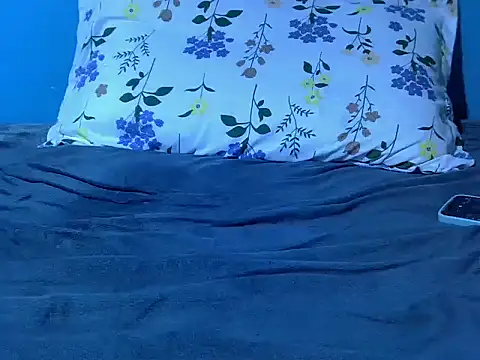 Lutyie online show from 03/29/26, 01:33