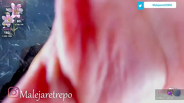 Maleja restrepoo online show from 12/21/25, 01:29