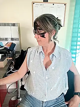 Rose Libertine online show from 04/20/26, 04:43