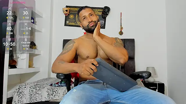 Snapshot of MattRodriguez9 chatting on 11/29/25, 02:09 MattRodriguez9 online show from 11/29/25, 02:09