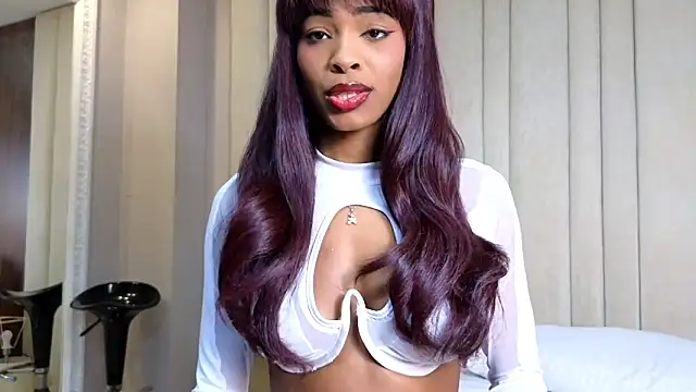 Snapshot of adaraSmiith chatting on 02/04/25, 02:32 adaraSmiith online show from 02/04/25, 02:32