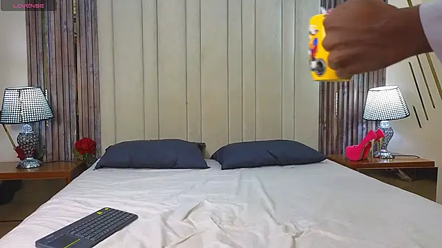 adaraSmiith online show from 12/15/25, 12:31