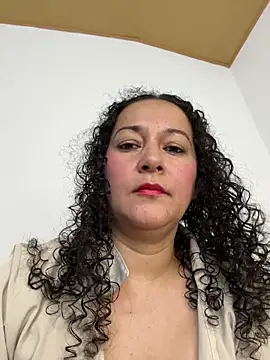 luisa curli online show from 01/16/26, 01:31