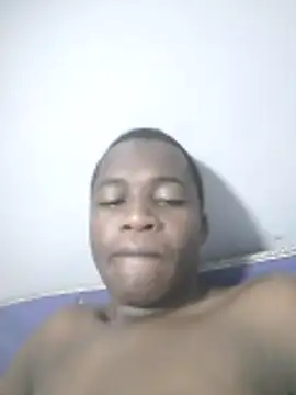 Snapshot of realfuckrrr chatting on 06/07/26, 10:46 realfuckrrr online show from 06/07/26, 10:46