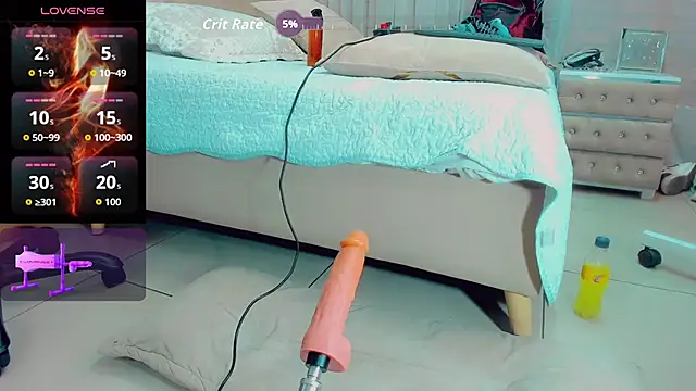 Snapshot of EmilyySaenz chatting on 10/24/25, 03:52 EmilyySaenz online show from 10/24/25, 03:52