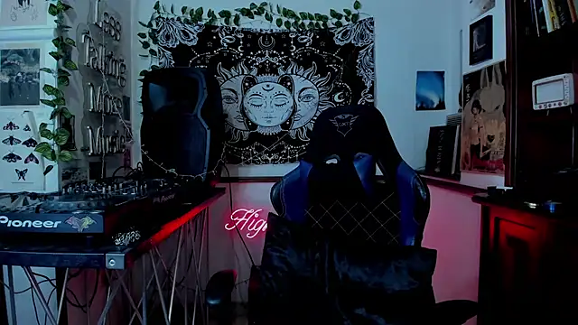 Demongirl6666 online show from 02/07/25, 06:45